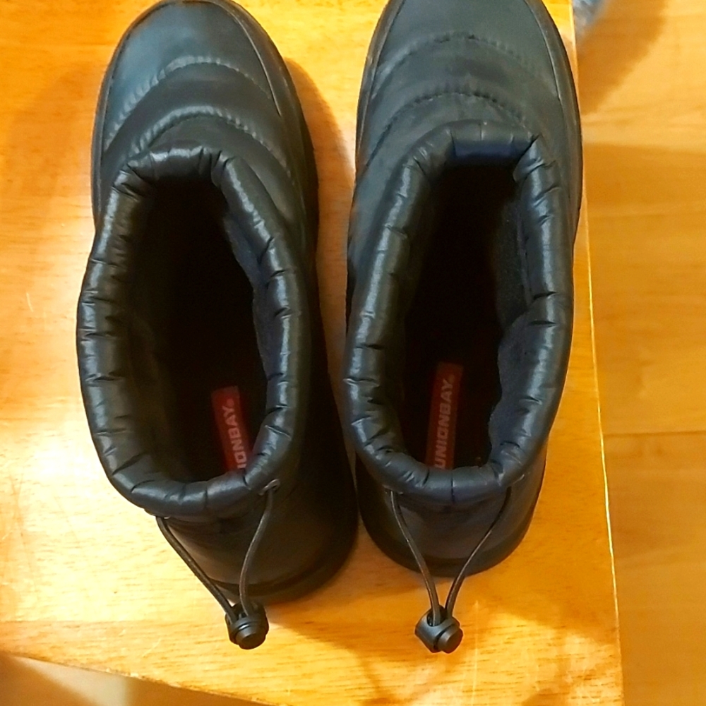 Winter shoes